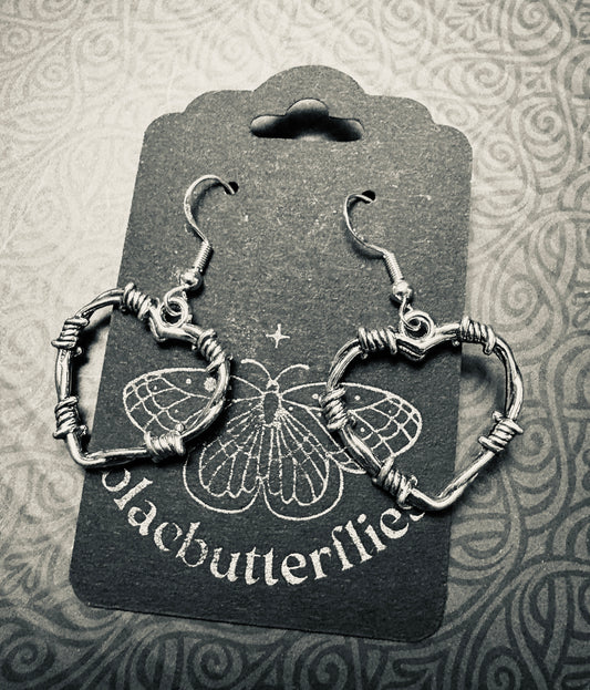 blacbutterflies Barbwire Hearts earrings