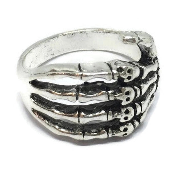 Gifts From The Crypt Horror Casino: Skeleton hand ring